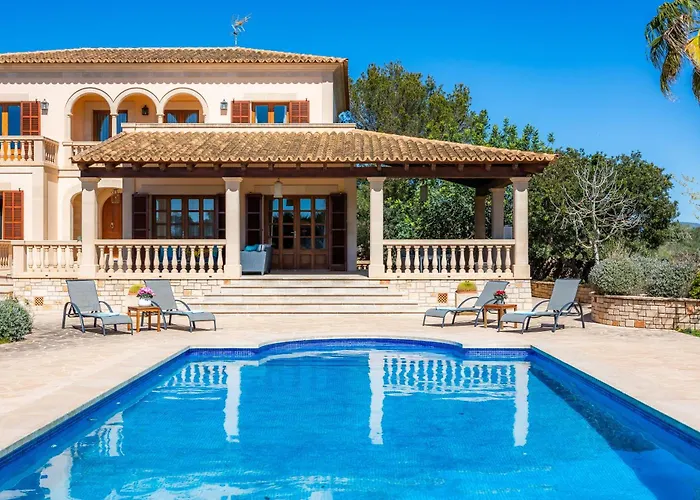 Villa Copinya Blanca